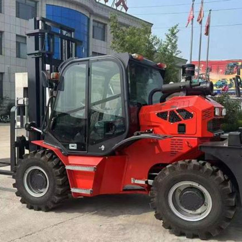 4WD-Gabelstapler zu verkaufen