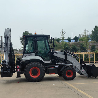 Frontlader mit Bagger