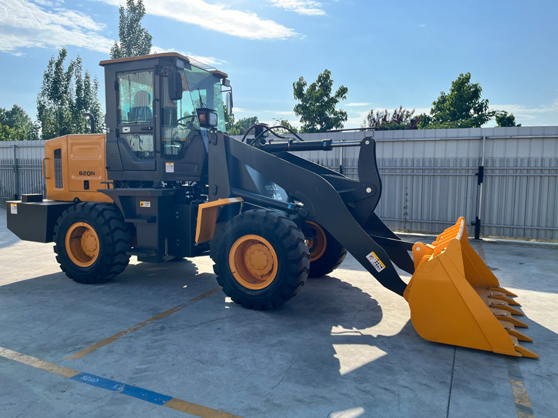 Máy xúc lật 6 tấn